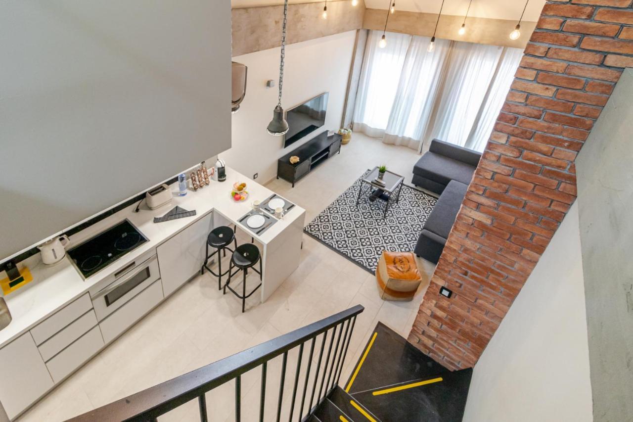 Lägenhet Flatguest Industrial Loft By Marina - Wifi